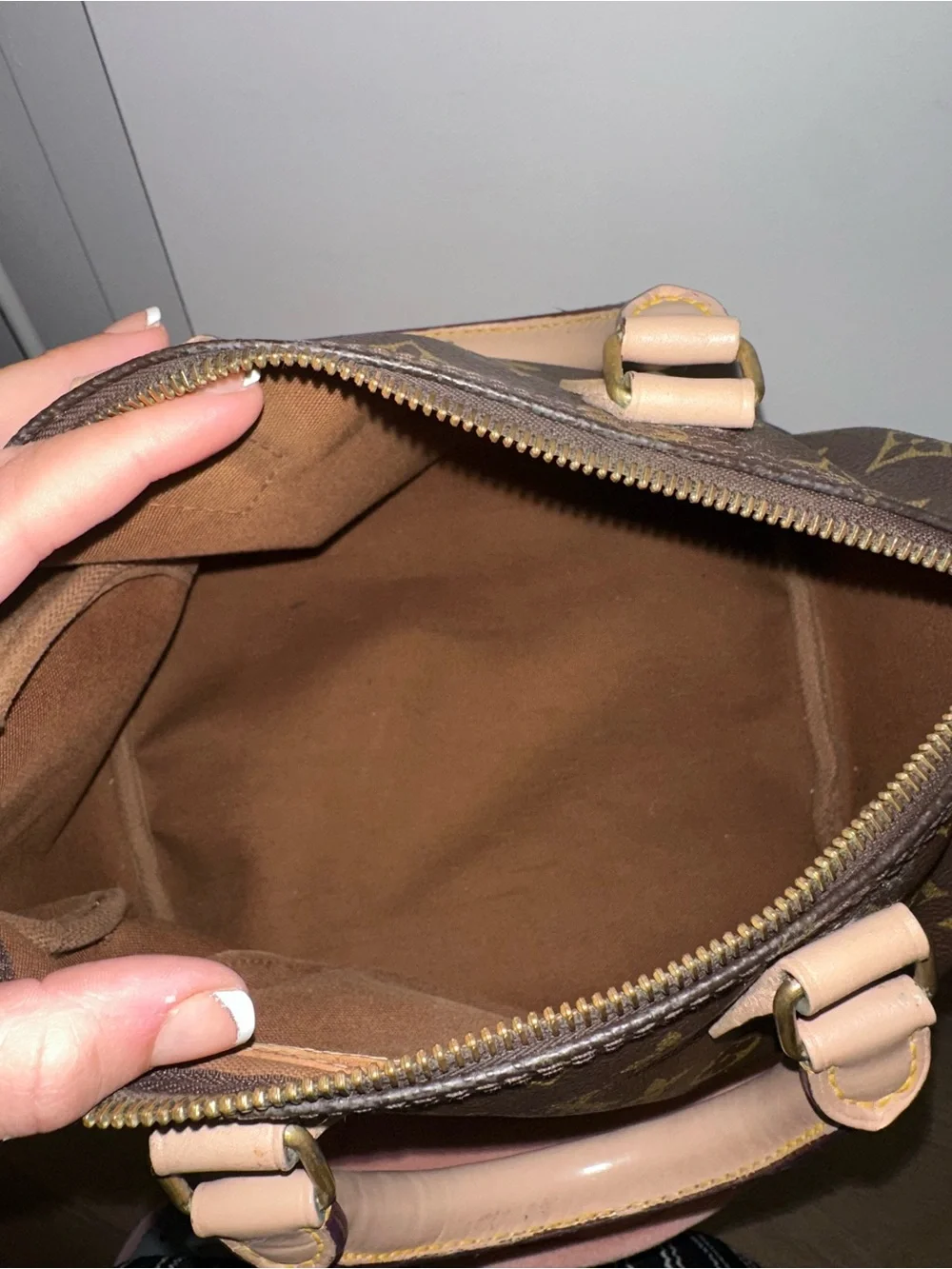 Louis Vuitton Brown Monogram Canvas Satchel  Authentic Vintage Speedy 25